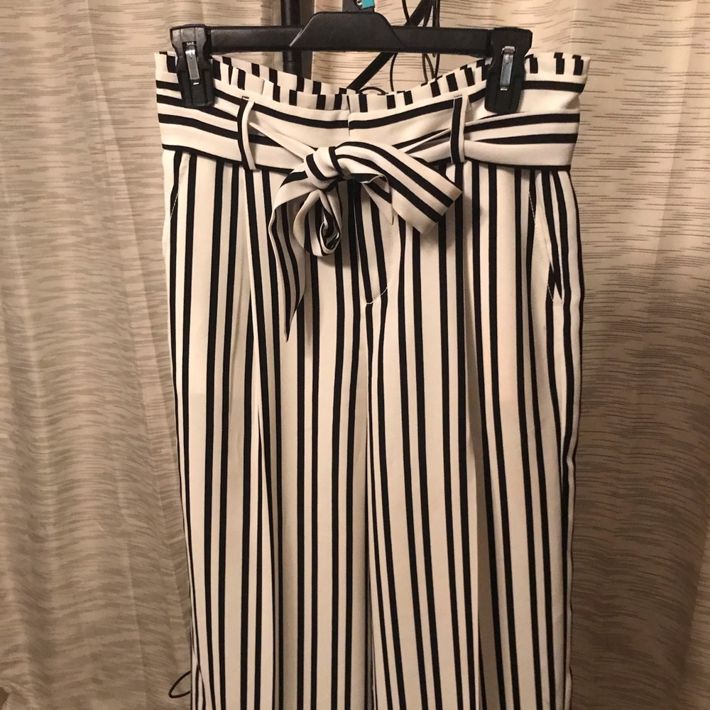 Dress capris